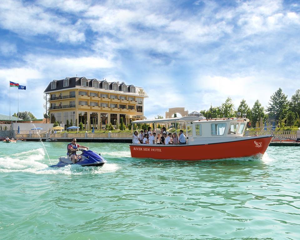 River Side Hotel Mingəçevir Buitenkant foto